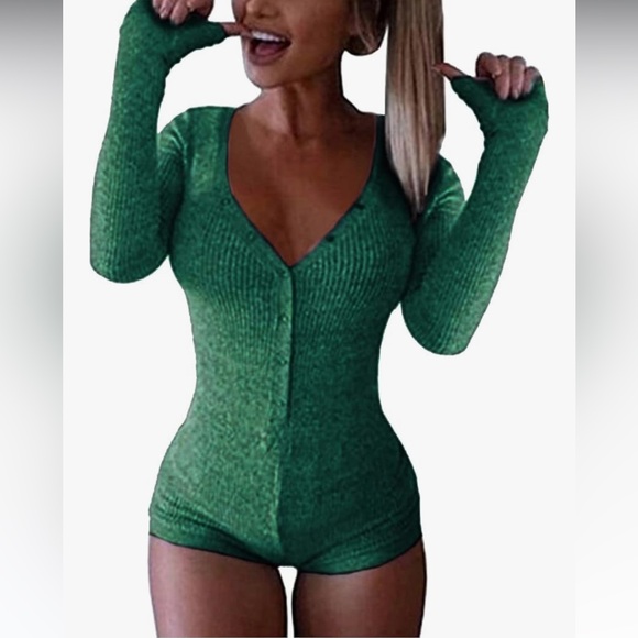 Other - Green Ribbed Sexy Long Sleeve Romper